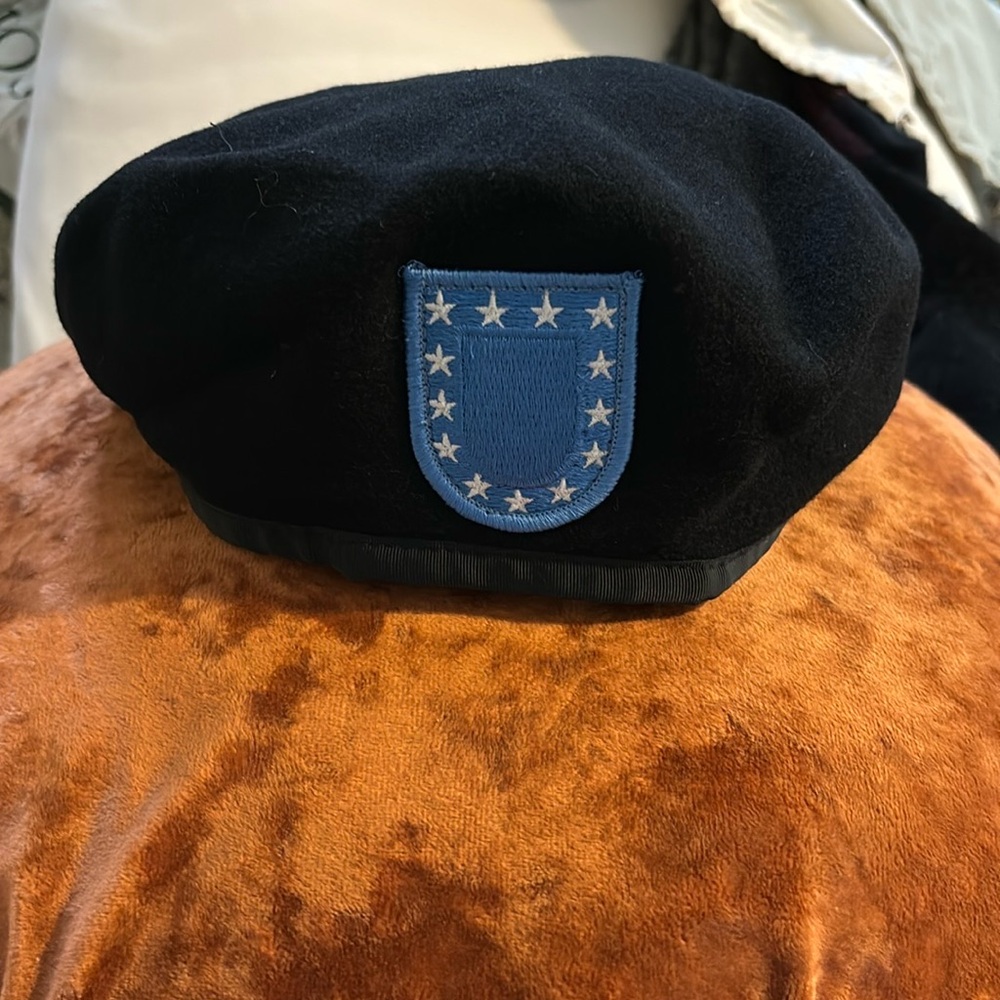 LADIES MILITARY BERET